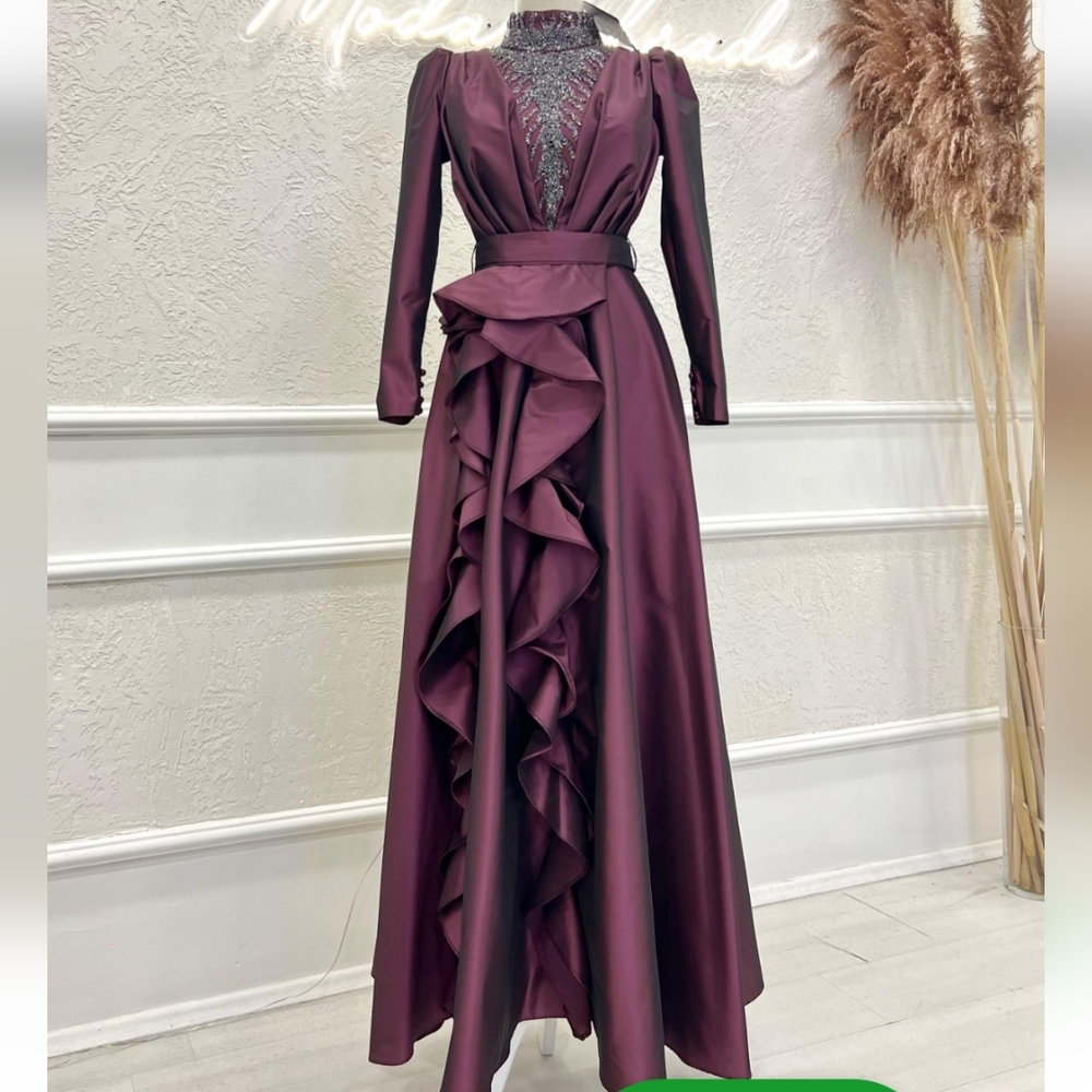 Elegant Plum Wedding Dress